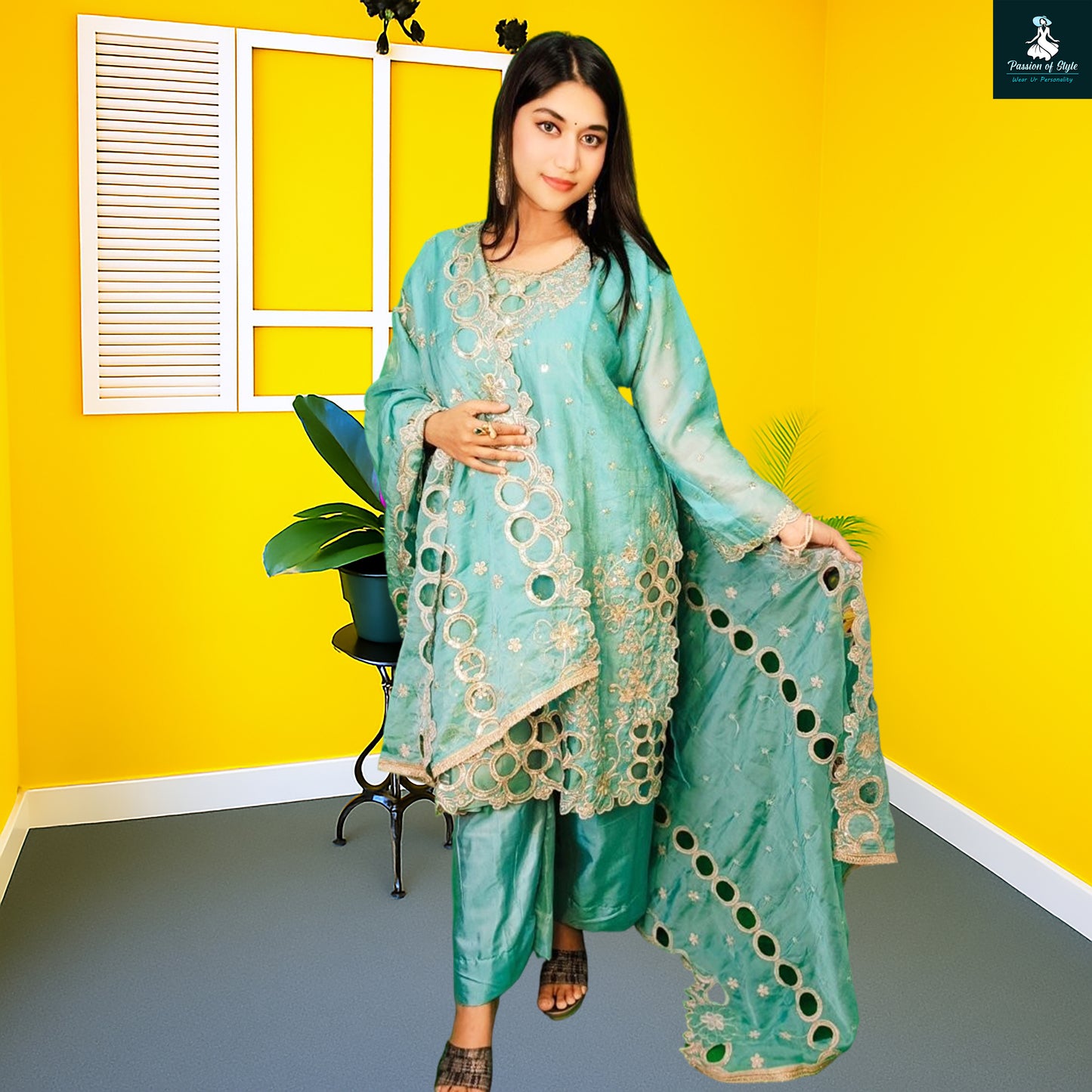 পাকিস্তানী সাদাবাহার নতুন ডিজাইনে, ফোর পিছ,| এলিগ্যান্ট কালেকশন